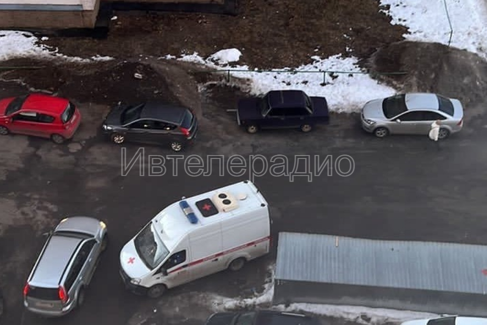 В Иванове девочка-подросток выпала с 17-го этажа