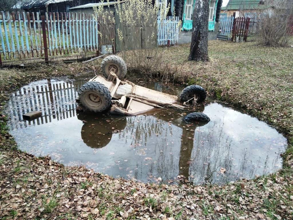 В Ивановском районе погиб водитель автомобиля, оказавшегося в канаве