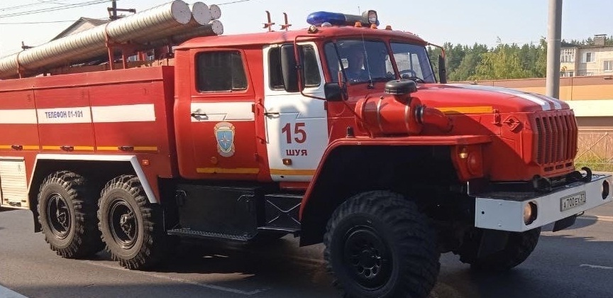 При пожаре в бане пострадал житель Палеха