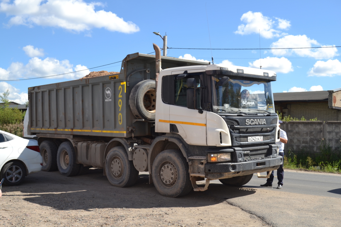 Водителей грузовиков в Иванове проверили на соблюдение правил перевозки сыпучих грузов