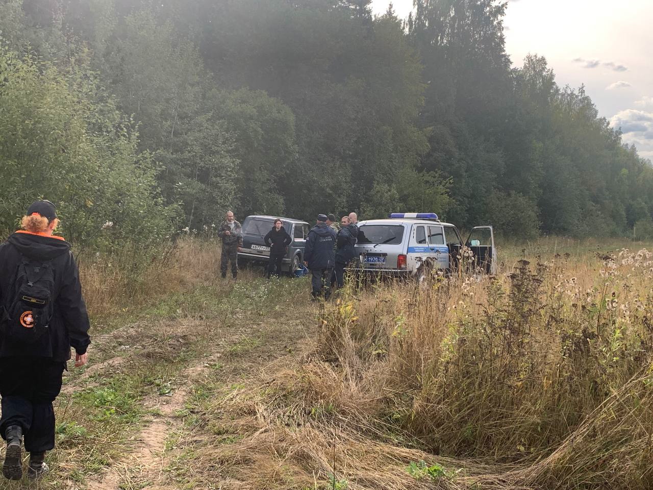 Пропавшего в лесах в Ивановской области мужчину нашел охотник
