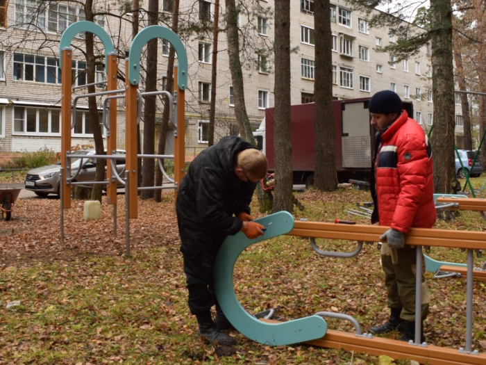В Иванове  установили детские игровые аттракционы более чем по 50 адресам