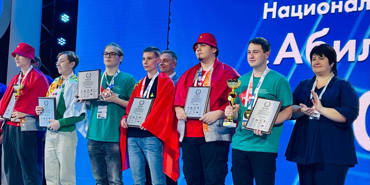 Команда из Ивановской области завоевала 8 медалей в Национальном чемпионате "Абилимпикс"