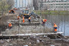 В Кинешме ремонтируют мосты через Казоху и Томну