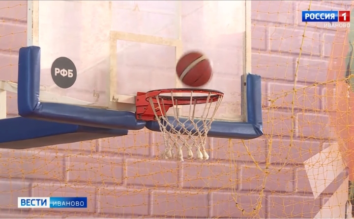 Юные ивановские баскетболистки сразятся за выход в финал первенства страны