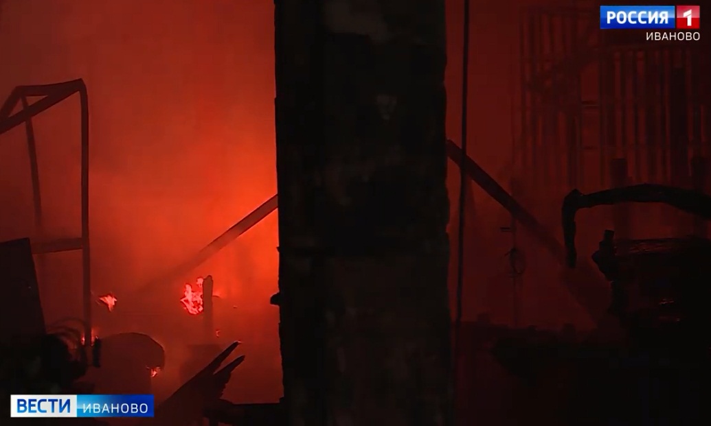 В Ивановской области произошел крупный пожар на складе с ватином