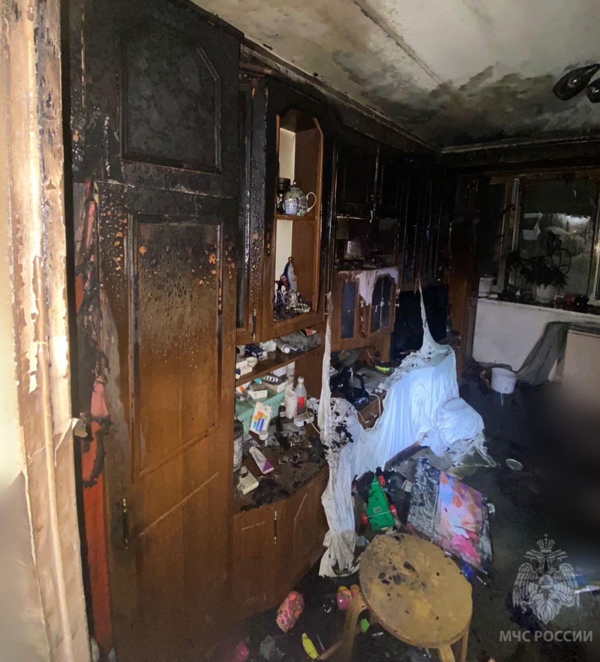 При пожаре в ивановской 10-этажке погибла женщина