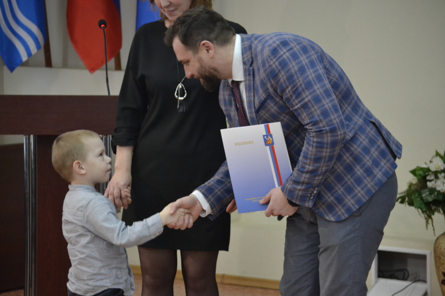 В Ивановской области продолжат реализацию программ, помогающих семьям приобрести жилье