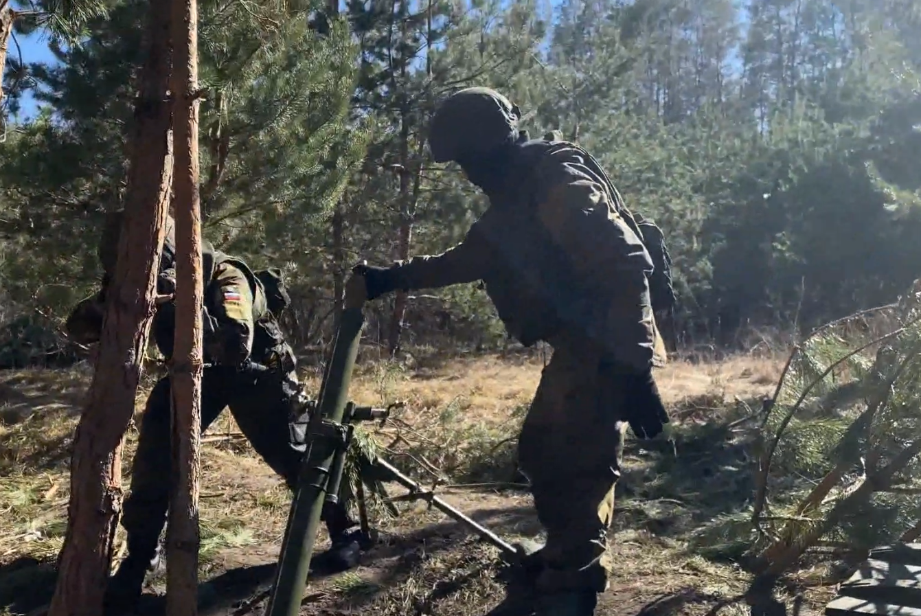 Минометные подразделения ВДВ из Ивановской области уничтожают в зоне спецоперации позиции ВСУ