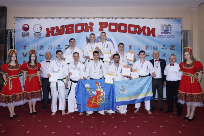 Ивановские спортсмены завоевали 9 медалей на соревнованиях по всестилевому каратэ