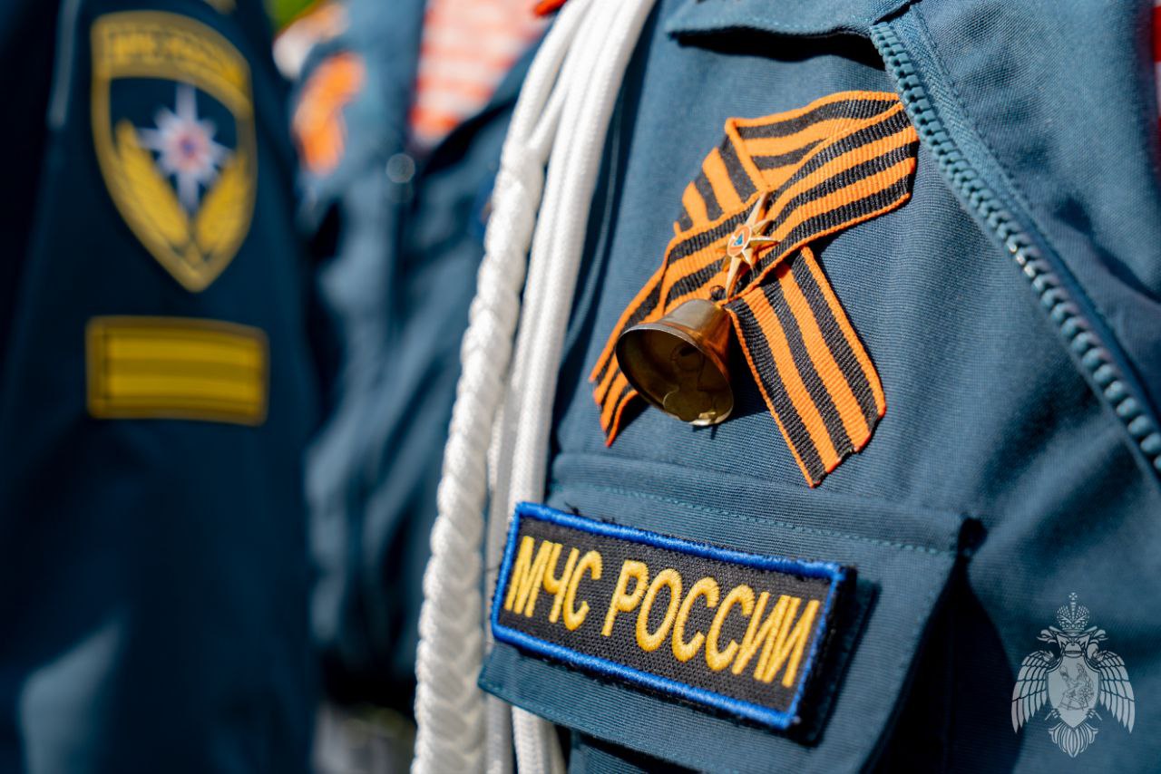 В Иванове прошел "последний звонок" для  выпускников кадетского класса пожарно-спасательного корпуса ИПСА