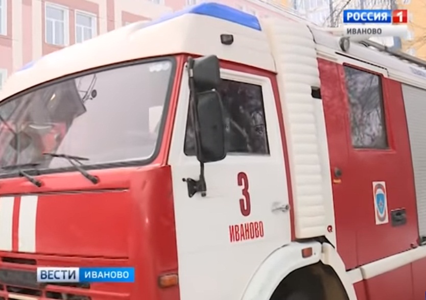 Четыре раза за сутки пожарные Ивановской области выезжали на тушение огня