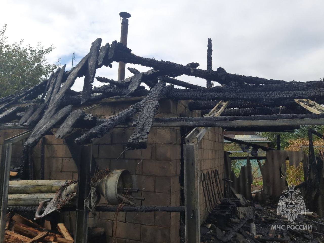 За минувшие сутки спасатели Ивановской области выезжали на тушение пожаров 7 раз