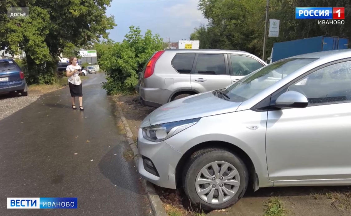 Более 10 водителей наказали в Иванове за парковку на газонах