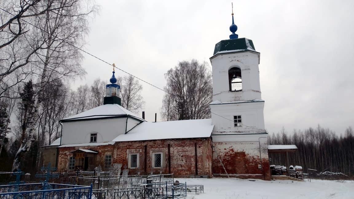 В селе Бахарево продолжают восстанавливать храм "Казанской Божией матери"