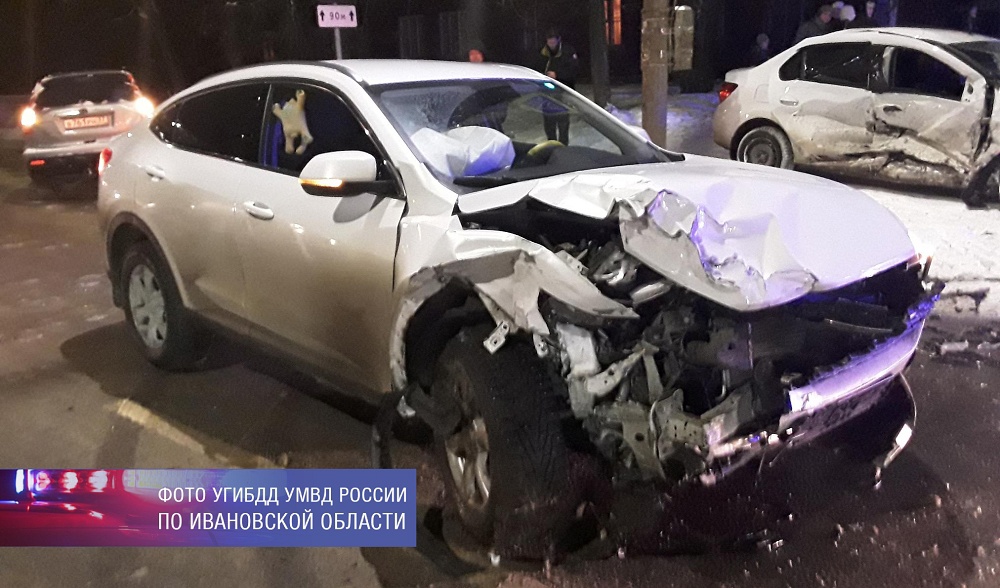 Два человека пострадали в ДТП в Иванове