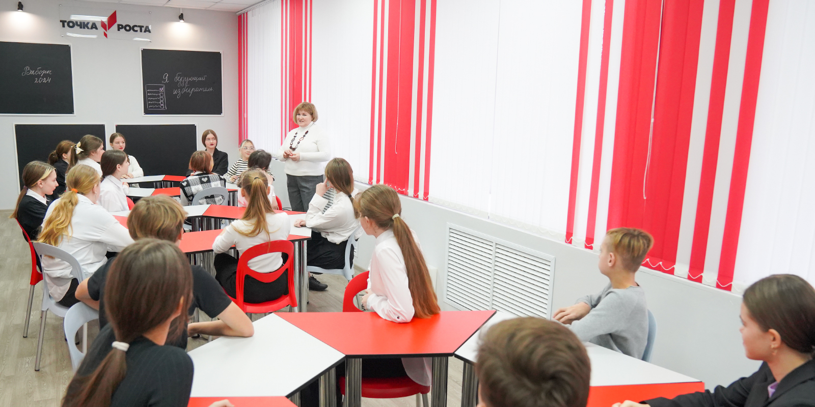 В Ивановской области 25 педагогов стали участниками программы "Земский учитель"