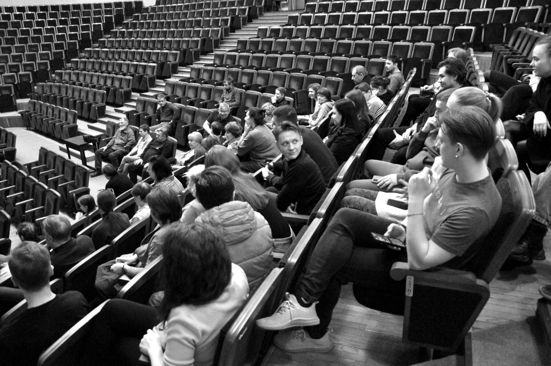 начало работы театров. скандальный спектакль в эрмитаже. начало работы театров. начало работы театров. поздравления с началом театрального сезона.