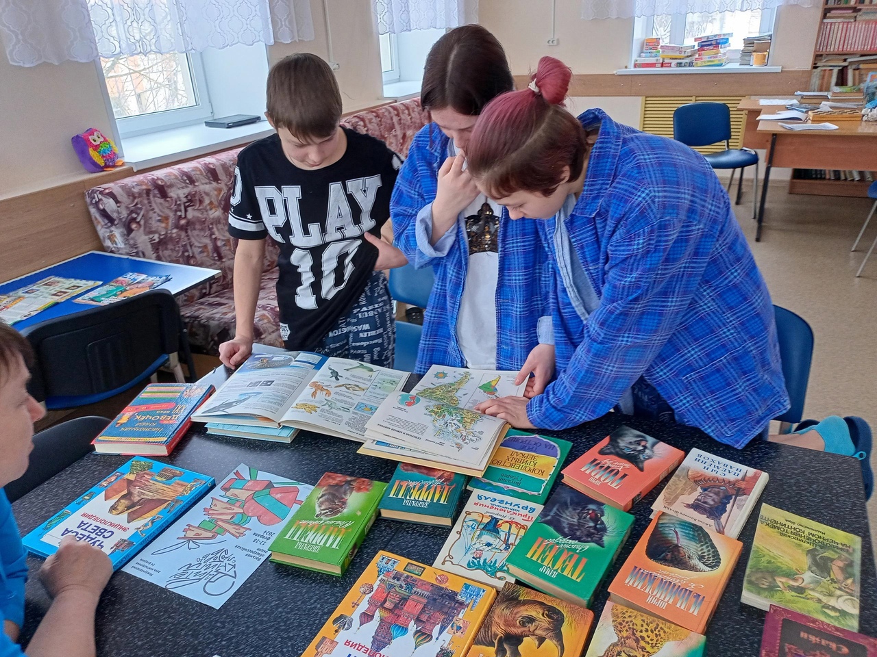 Ивановская областная библиотека для детей и юношества приняла участие в акции “Дарите книги с любовью”
