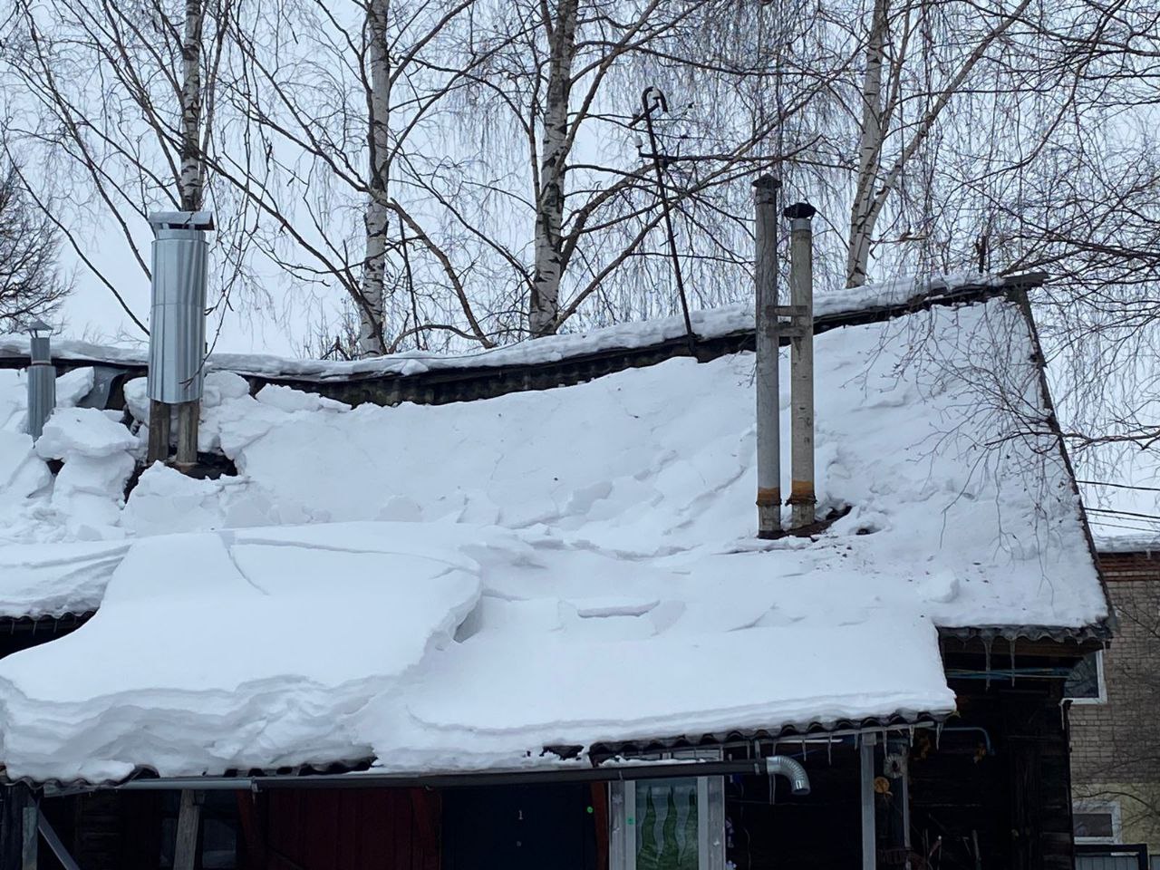 В Иванове в четырехквартирном доме провалилась крыша