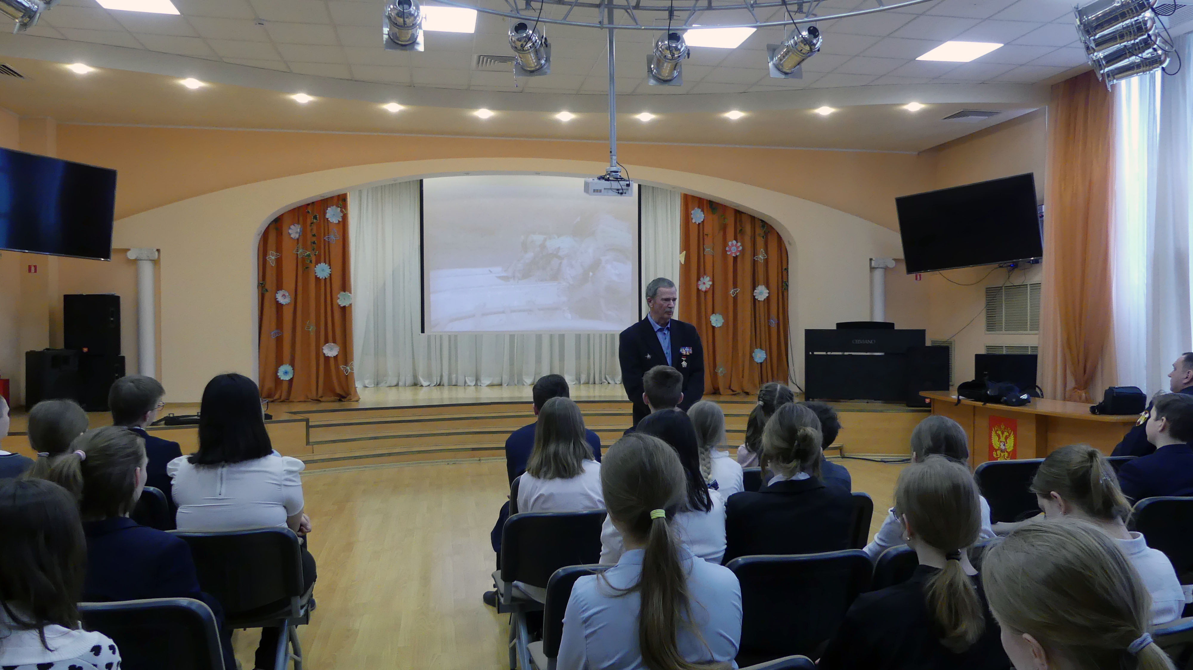 Школьникам из Иванова рассказали о работе органов госбезопасности