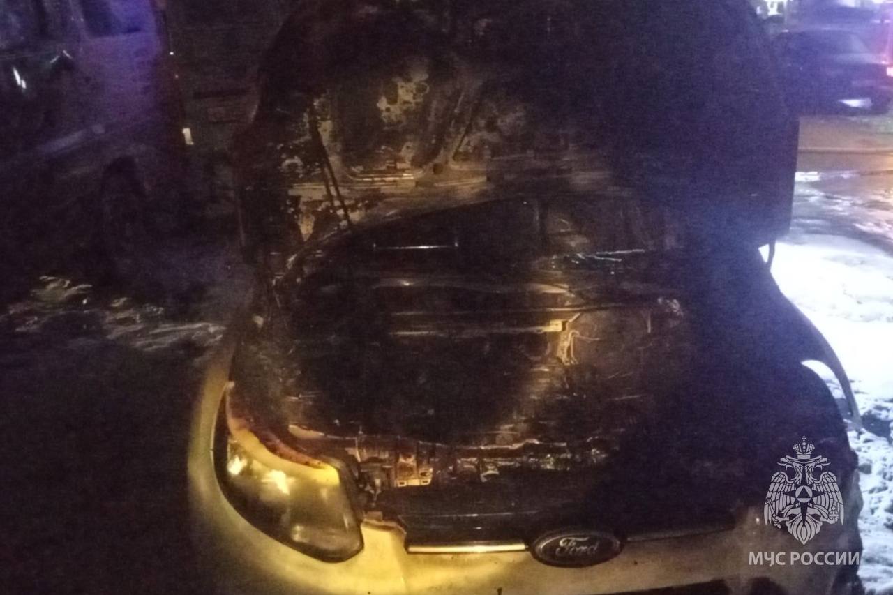 Минувшей ночью в Иванове сгорели 3 автомобиля