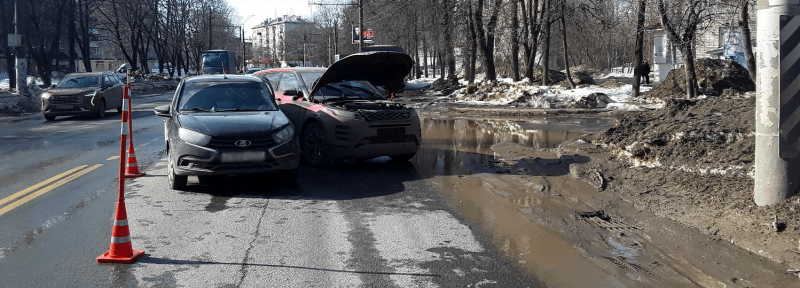 В Иванове на улице Громобоя произошло ДТП с пострадавшим