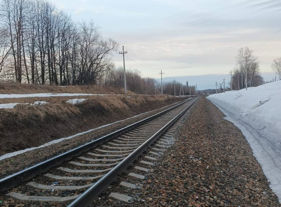 11-летний ребенок в Ивановской области попал под поезд