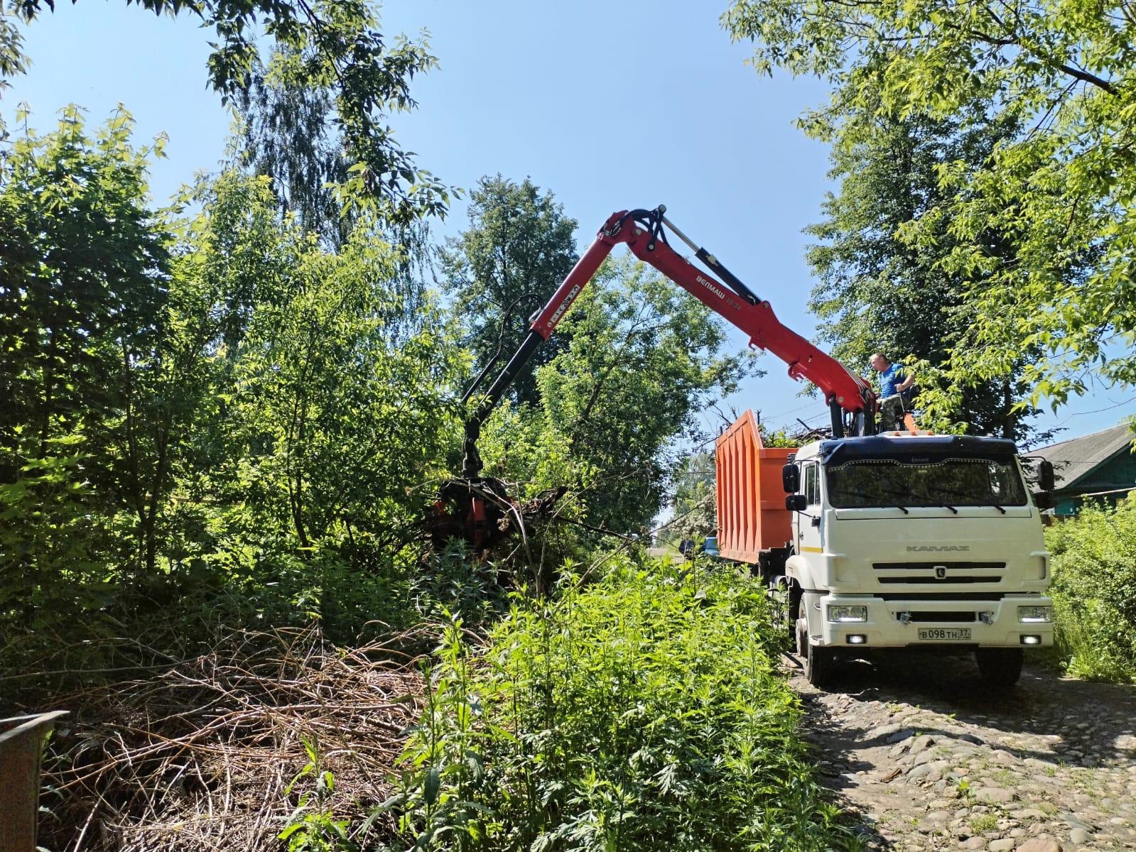 Более 1500 кубометров органического мусора вывезли в Кинешме за июнь