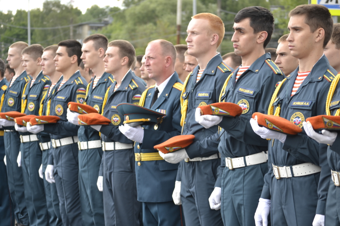 Церемония выпуска специалистов пожарно-спасательной академии прошла в Иванове
