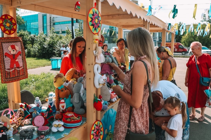 Ивановцы смогут приобрести авторские игрушки