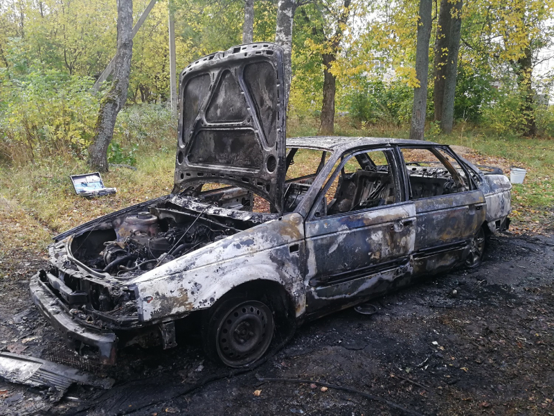 В Фурманове во время угона сгорела машина