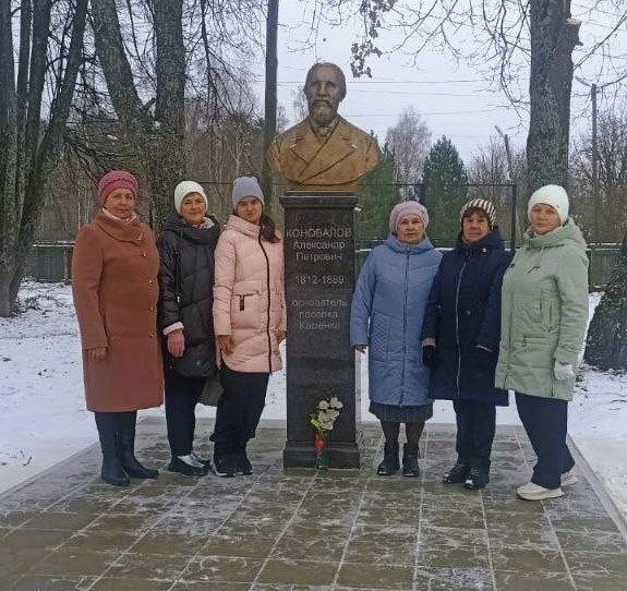 В Вичугском районе торжественно открыли памятник Александру Коновалову