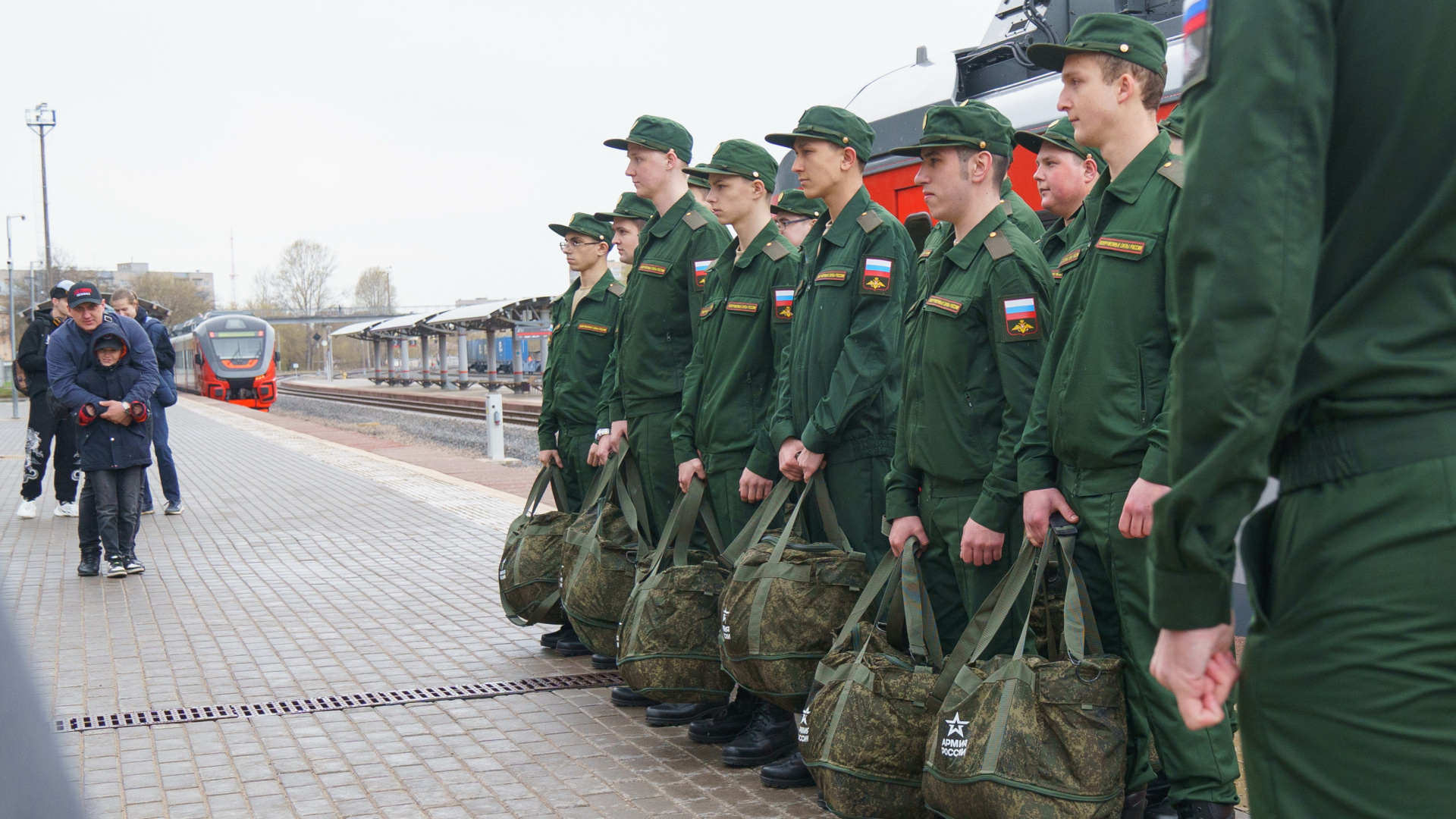 Плановый весенний призыв на военную службу стартовал в Ивановской области 