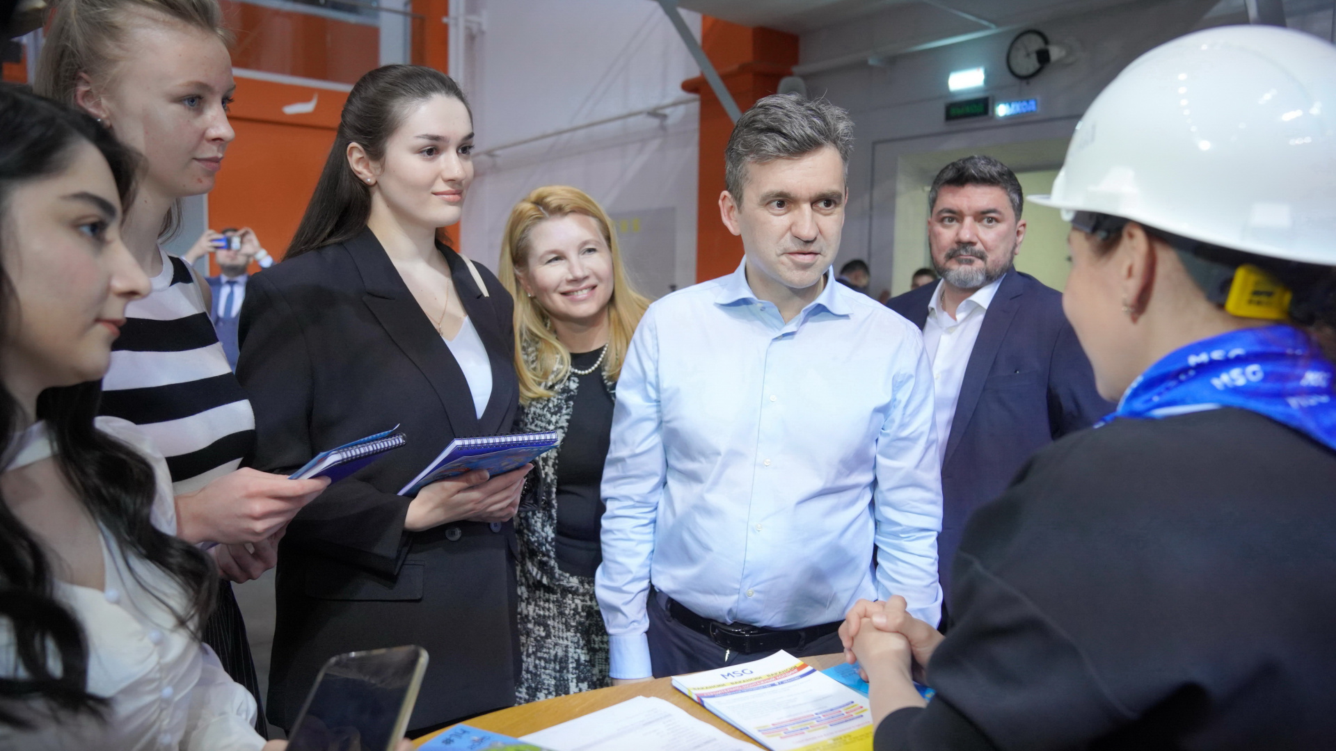 Около двух тысяч человек стали участниками Единого дня карьеры "Работай в Иванове"
