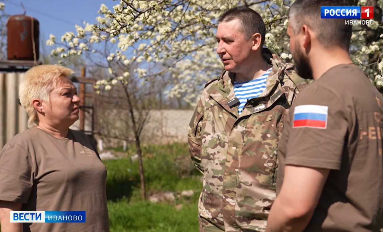 Сотрудники фонда "Своих не бросаем" встретились в зоне СВО с экс-главой Пучежского района