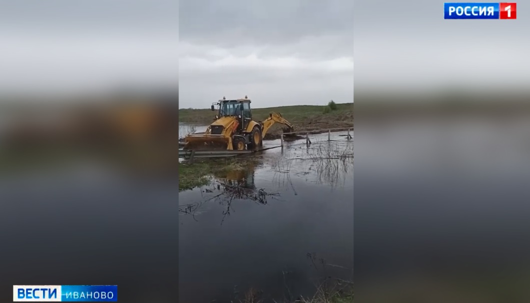 В Гаврилово-Посадском районе затопило мост через Нерль
