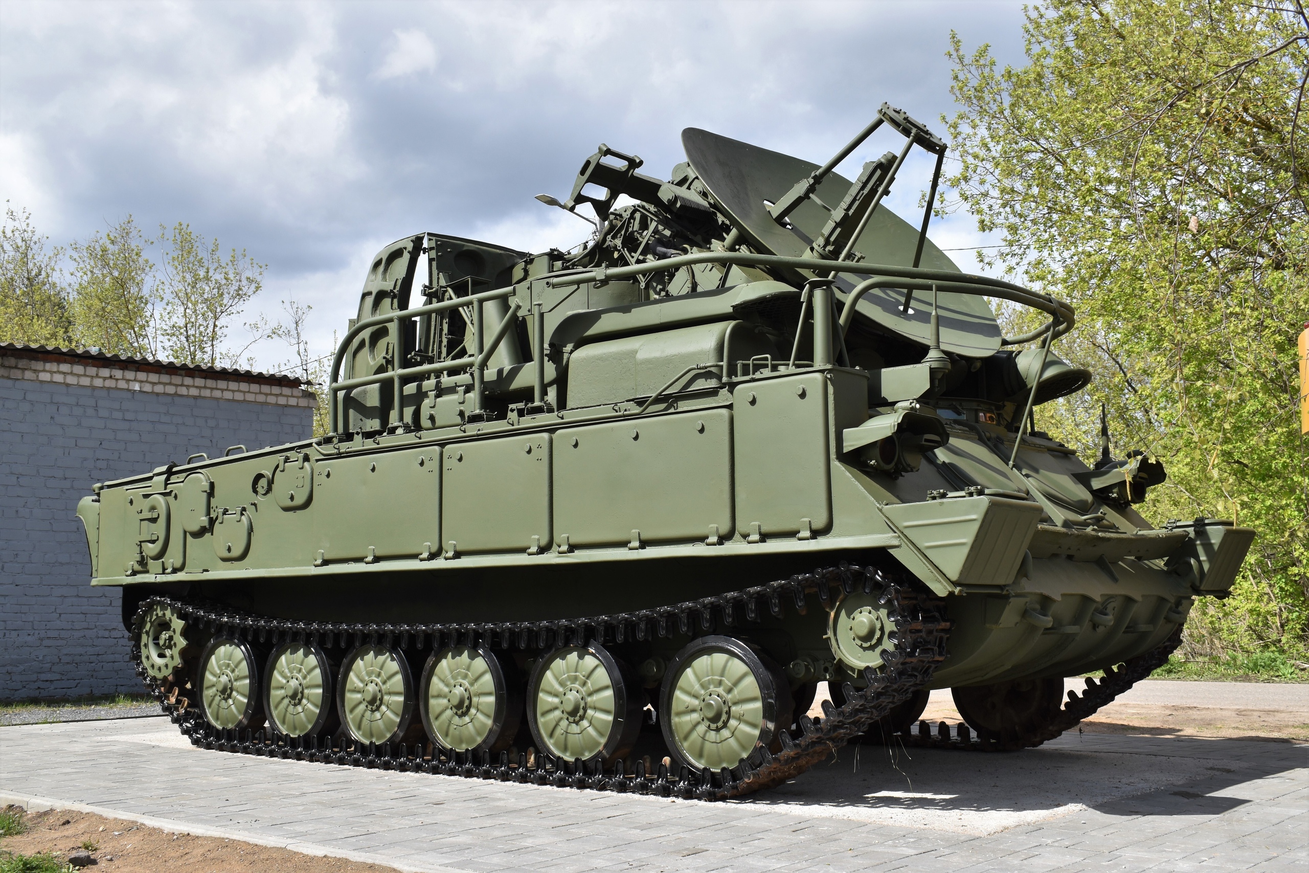 Новым экспонатом пополнился Кинешемский музей военной техники под открытым небом