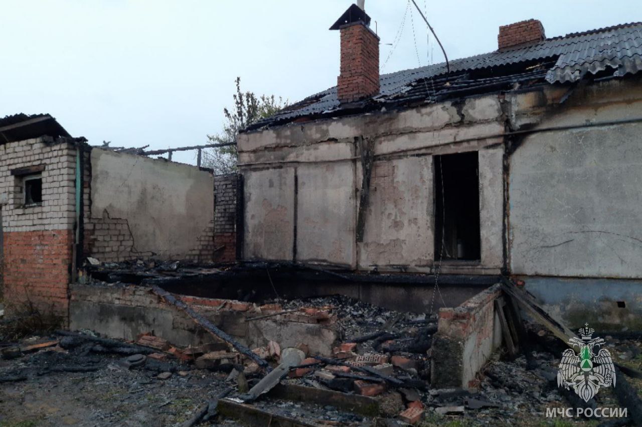 Поджог стал возможной причиной пожара в Ивановском районе