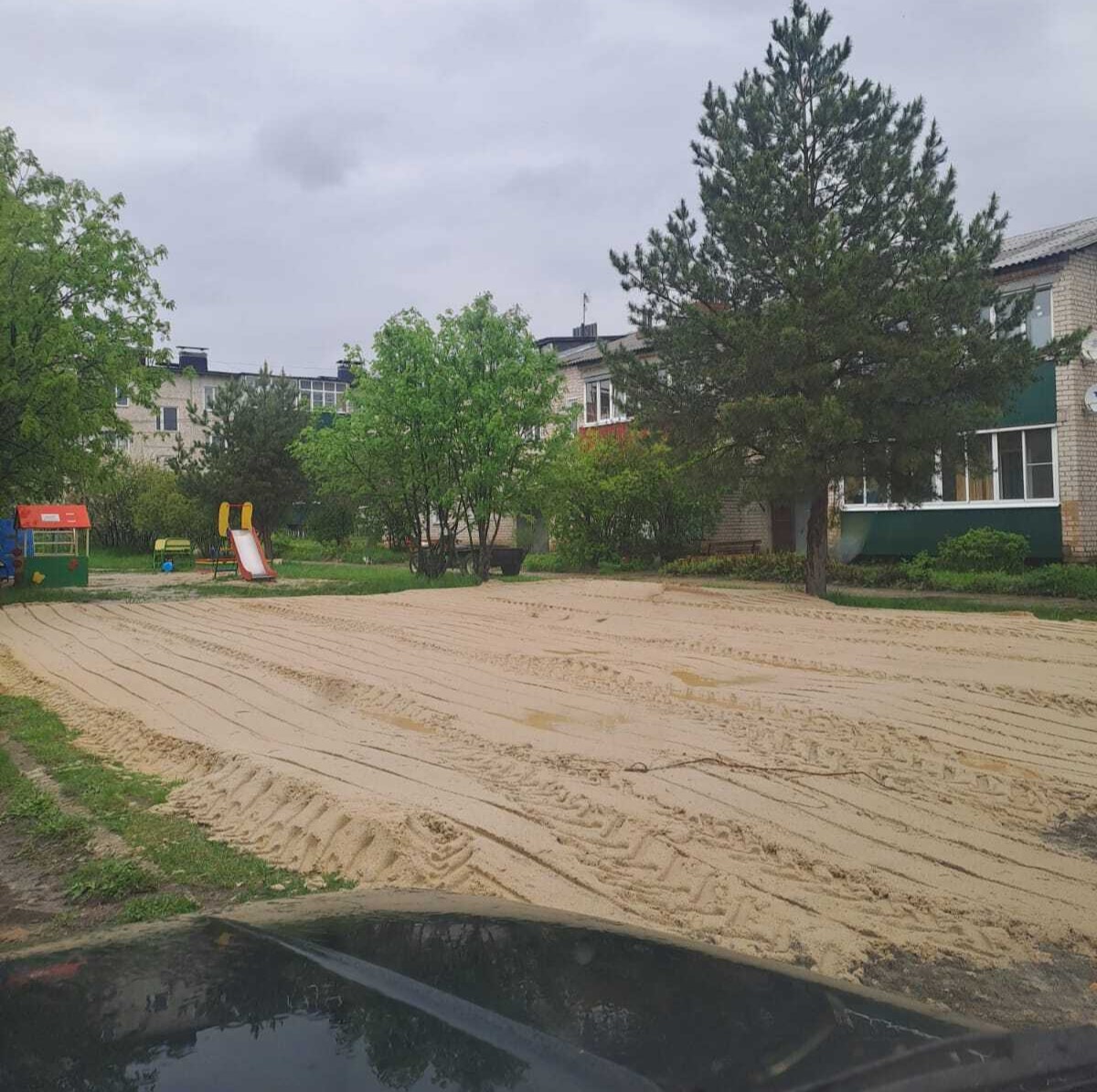 В Верхнем Ландехе приступили к обустройству тренажерного комплекса