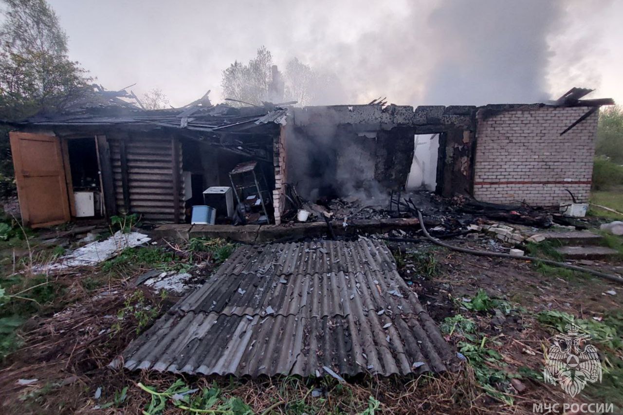 При пожаре в Юрьевецком районе погиб мужчина