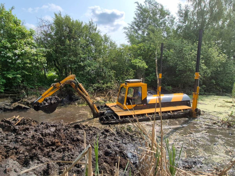 "Боцман" начал прочистку водоотводящих каналов в Иванове