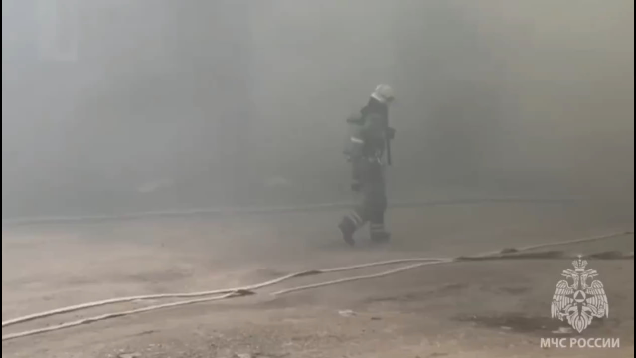 Складское помещение загорелось в Иванове