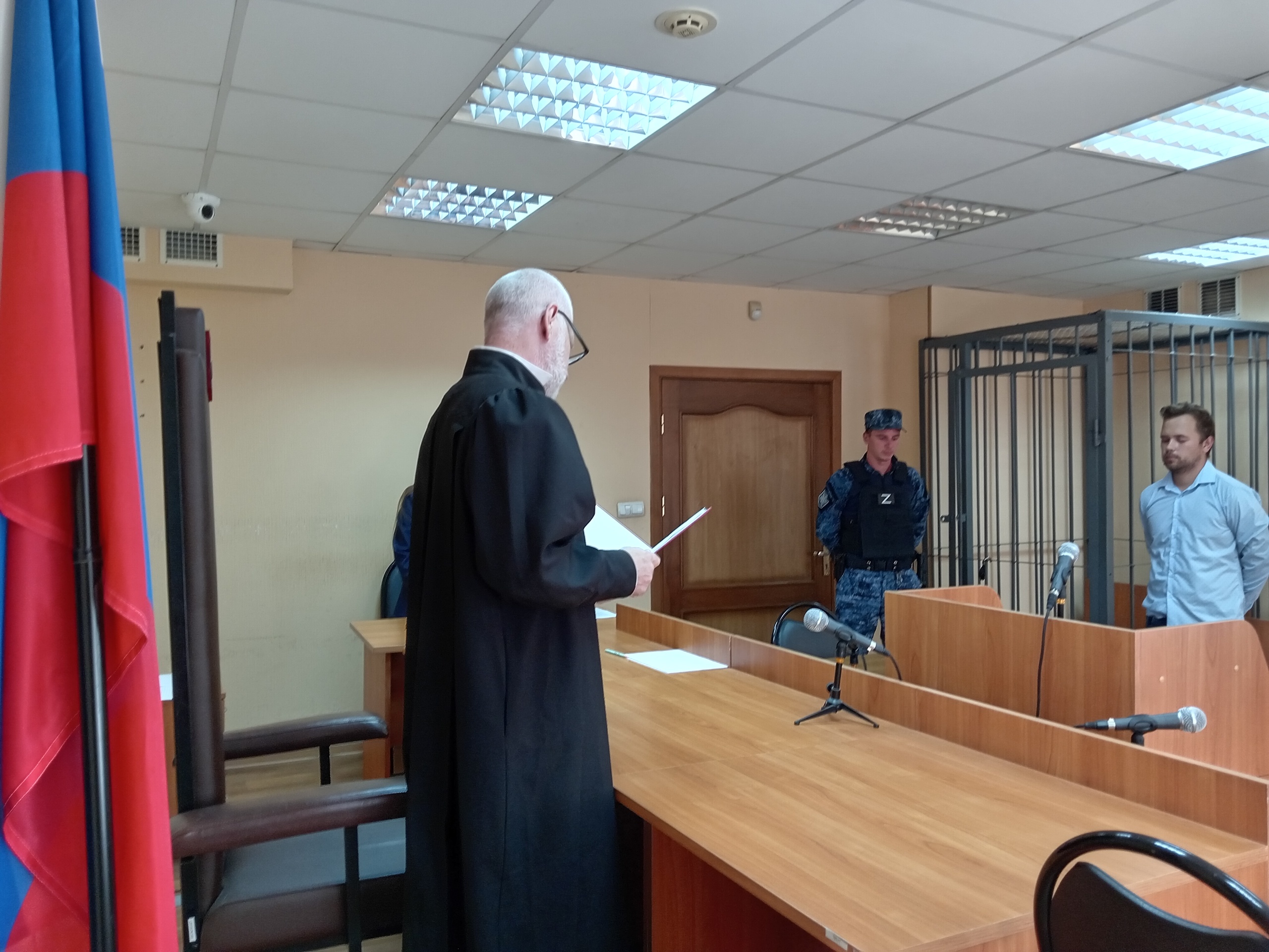 Заведующий магазином в Иванове присвоил более миллиона рублей