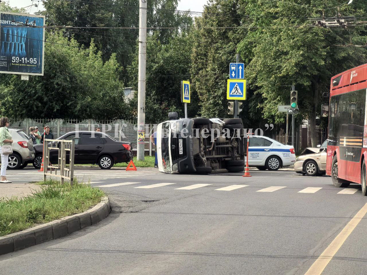 Авария с "каретой" скорой помощи случилась в Иванове