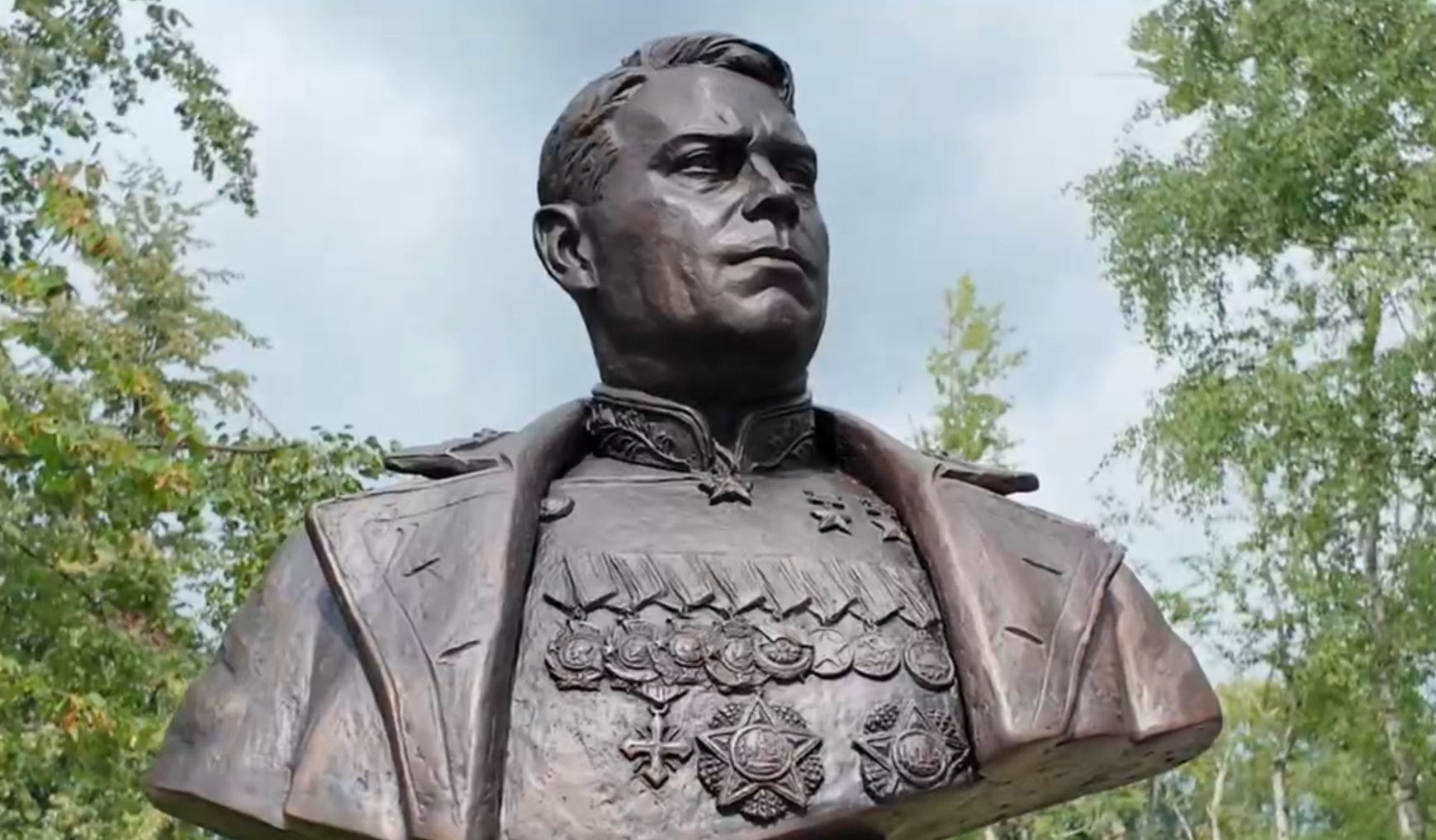 В Иванове увековечили память о легендарном Маршале Победы Александре Василевском