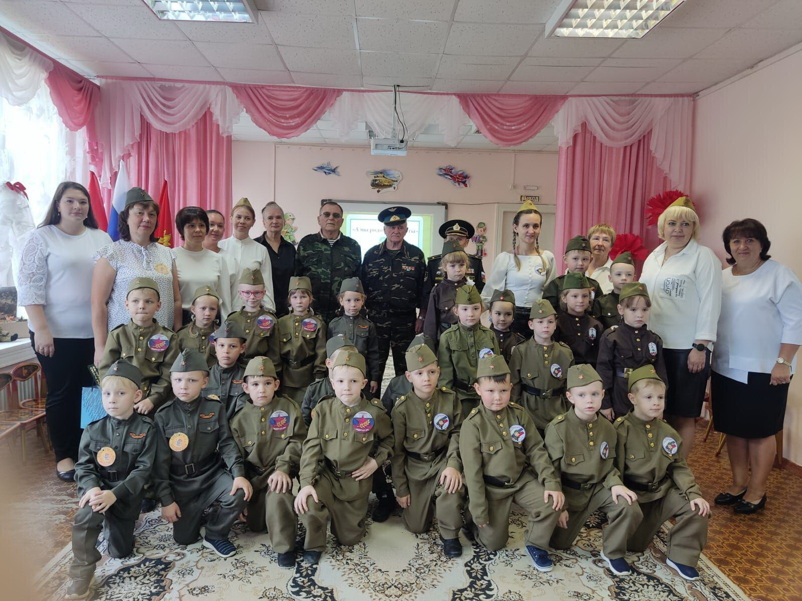 В Кинешме в детских садах проходят мероприятия в рамках проекта "Есть такая профессия – Родину защищать"