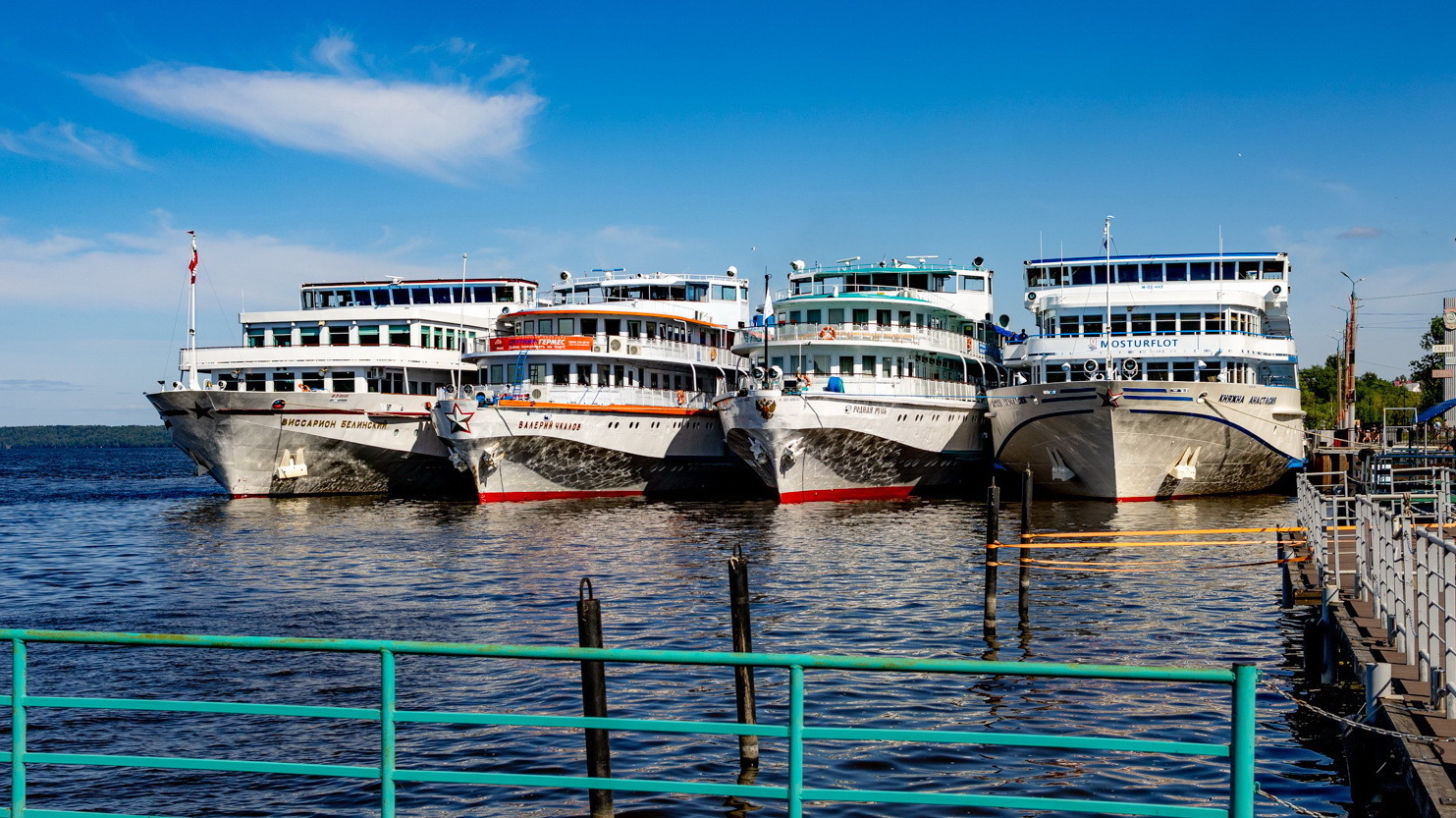Этим летом Ивановскую область посетили более 54 тысяч туристов на теплоходах