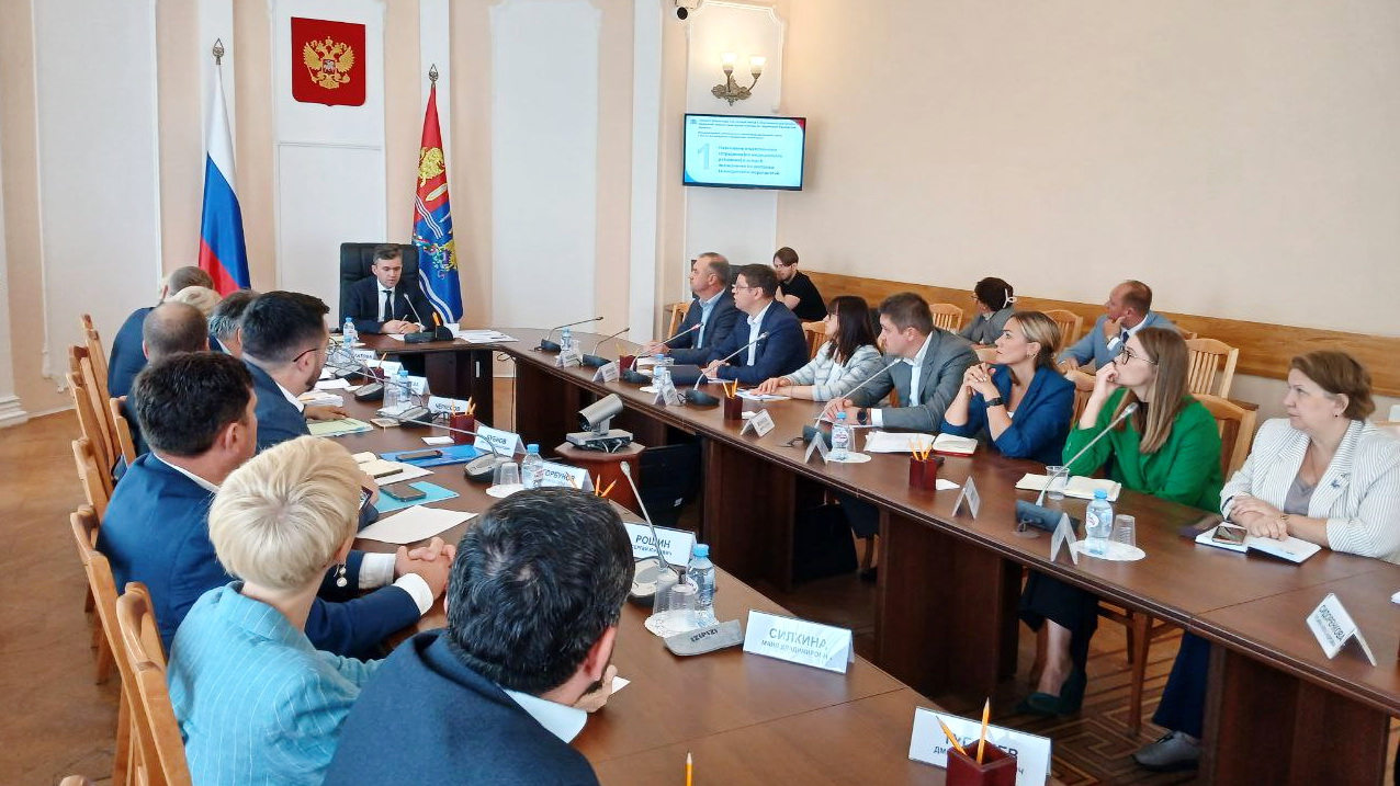 Глава Ивановского обздрава доложил о результатах пилотного проекта по повышению доступности записи к врачам