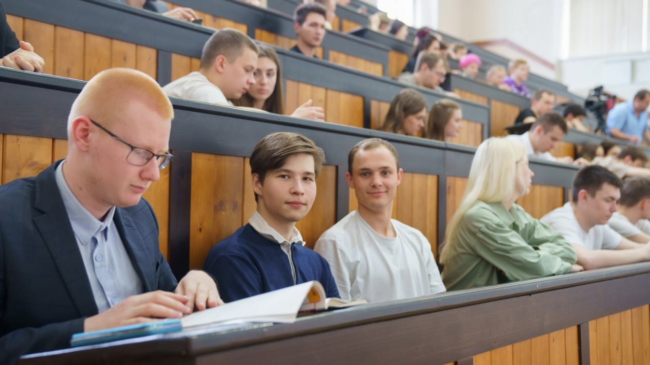 Число бюджетных мест в колледжах Ивановской области увеличат